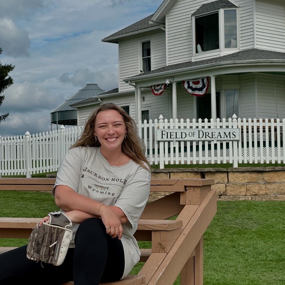 Meet your Posher, Carley